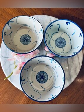 VTG Chinese Blue & White Porcelain Bowls, 3-pc Blue & White Design c.1960s